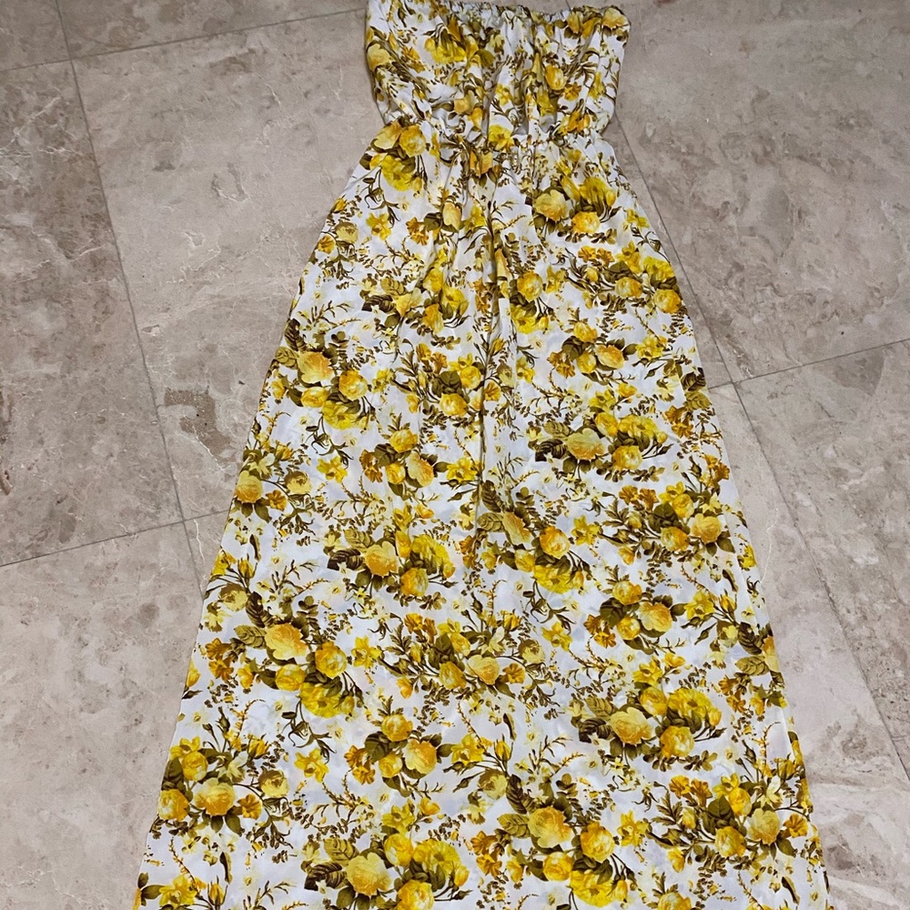 Maxii yellow dress